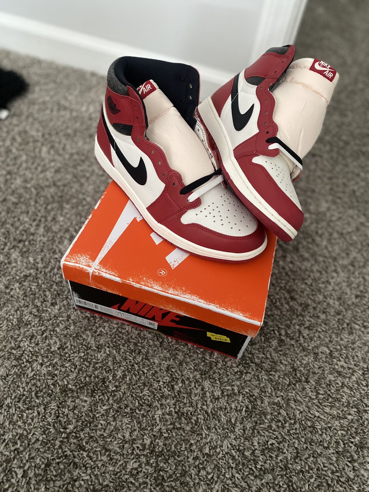 Air Jordan 1 Lost & Found Size 10