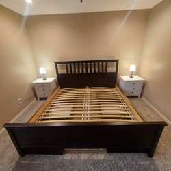 5 Piece - King Bedroom Set With Night Lamps