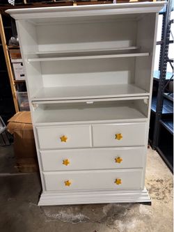 Dresser/Desk/Changing Table