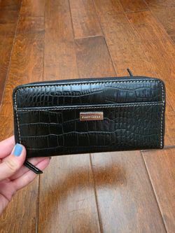 New First Issue Black Croc-Embossed Zip-Around Wallet