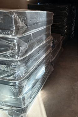 Mattresses King Queen Full Twin