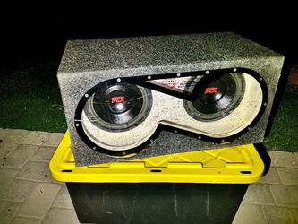 MTX Road Thunder Bandpass Subwoofer Enclosure + BOSS 5000W Amp