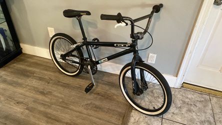 Old school GT COMPE BMX BIKE black