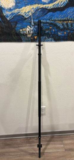 Black squat bar