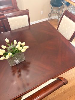 Dining Table. Price Negotiable Need it gone