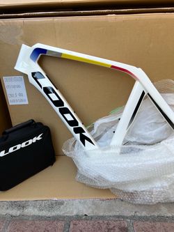 *** New Authentic Look 795 Blade RS disc carbon road bike frame XS Pro team white ***