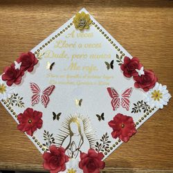 Graduation Cap Topper ( Adorno Para Gorro De Graduación )