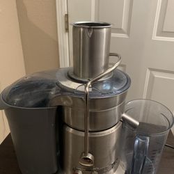 Breville Juice fountain elite. Good Condition , Message If Interested 