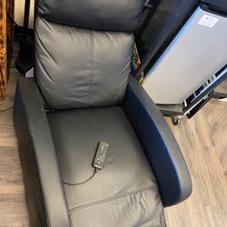Shop Salon Massage Chair 