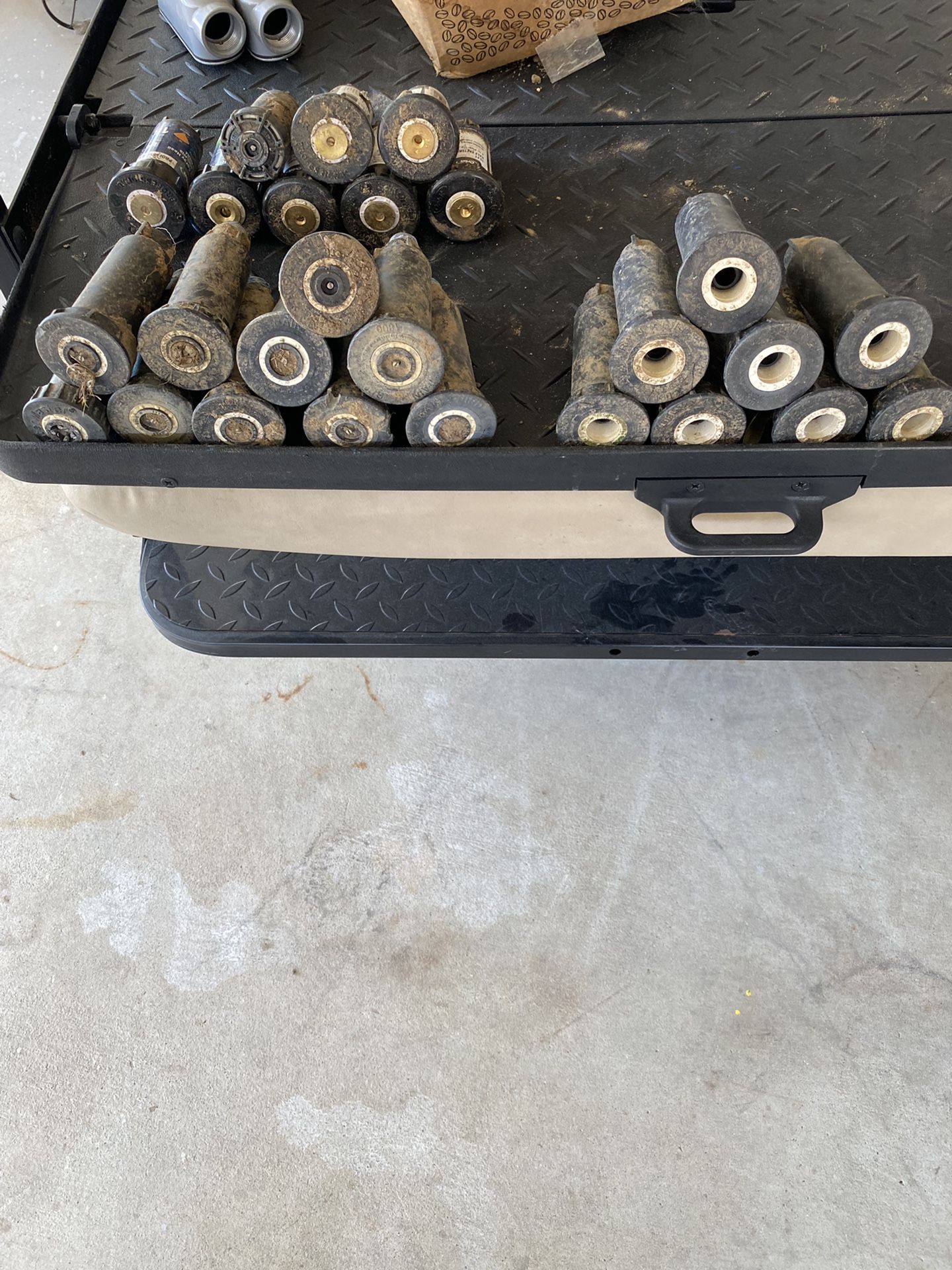 One Box Of Pop Up Sprinklers 8- No Nozzles ,10 With Nozzles ,8 New With Brass Nozzles, Selling All In Box