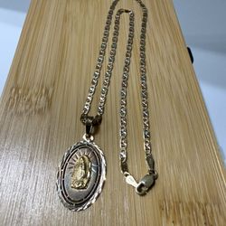 10k tricolor gold chain with Virgin Mary pendant 