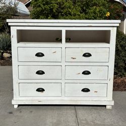 White Solid Distressed Wood Media Dresser Chest of Drawers Furniture Great Condition