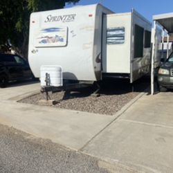 RV Trailer 🔥 🔥🔥🔥 Ready To Live In It OR Move It Out 