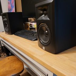 JBL LSR 305 Studio Monitors Plus LSR 310 Subwoofer Set