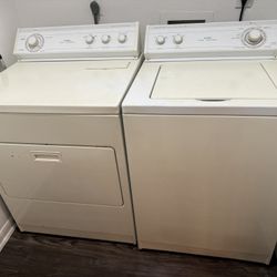 Whirlpool Washer/Dryer set (Pick up ONLY)