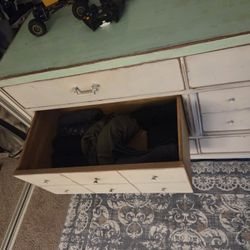 Solid Wood Vintage Dresser - Farmhouse Style