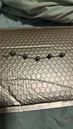 Genuine Tahitian pearl bracelet 7 inch