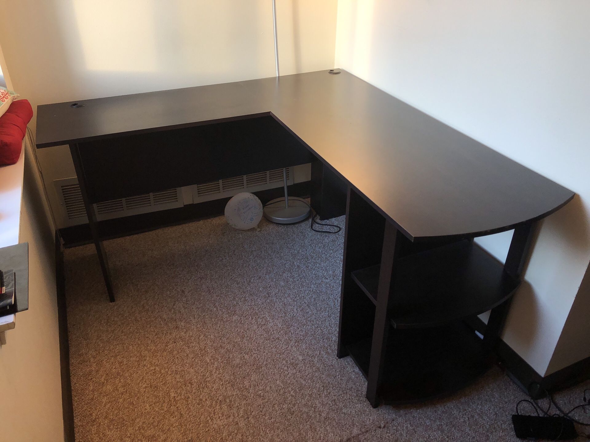 Ameriwood Home Dakota L-Shaped Desk with Bookshelves (Espresso)