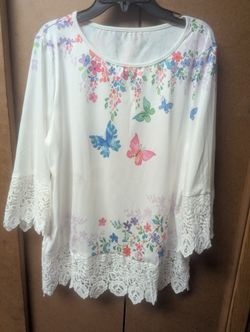 White Floral With Lace Trim Women's Blouse 