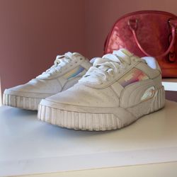 Platform white Holographic pumas