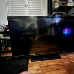 Emerson 50” 1080p TV