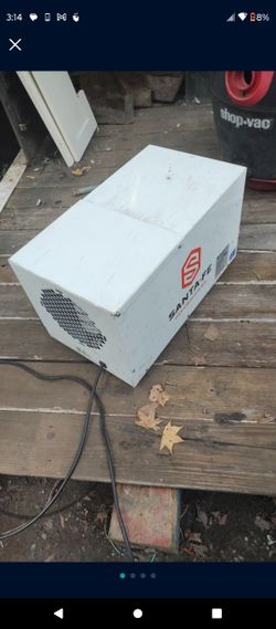 Dehumidifier 
