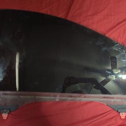 2011 Toyota Camry  OEM Front Driver Side Window 