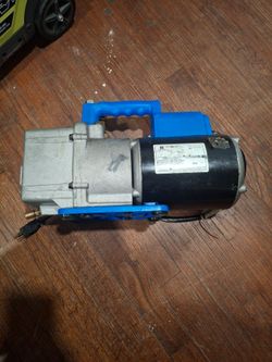 Robinair Vacuum Pump
