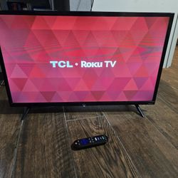 32 Inch TCL Roku Smart TV 720p With Remote
