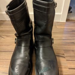 Red Wing Boot Size 10 Engineer Model