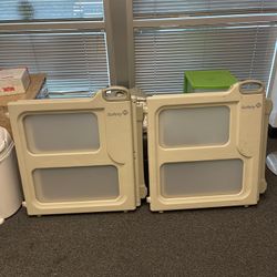 Baby / pet gates Safety first Price for one  One left