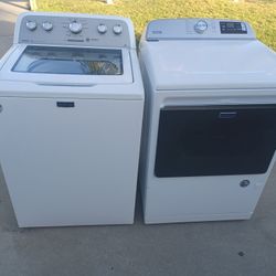 Maytag Washer And Gas Dryer Set 