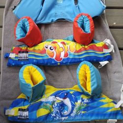 Swimming vest bundle