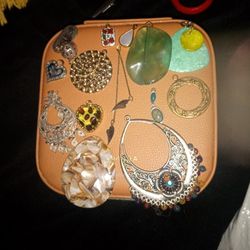 15 Pendants 