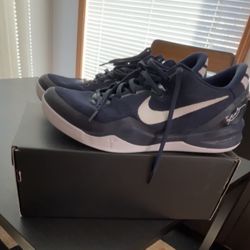 Kobe 8 college navy