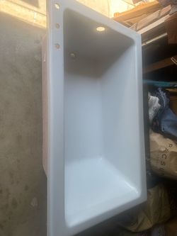 -BathTub-