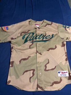 MLB Jersey Cameo (San Diego Padres)