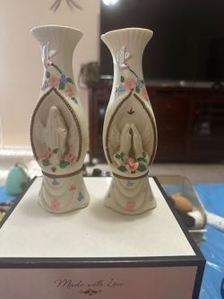 2 holy vases/fairy