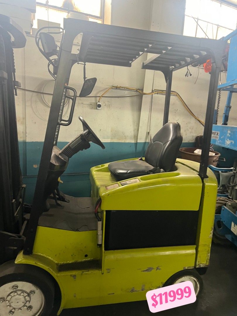 Forklift