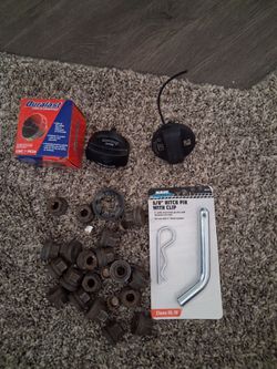 Lug knots and gas caps, hitch pin