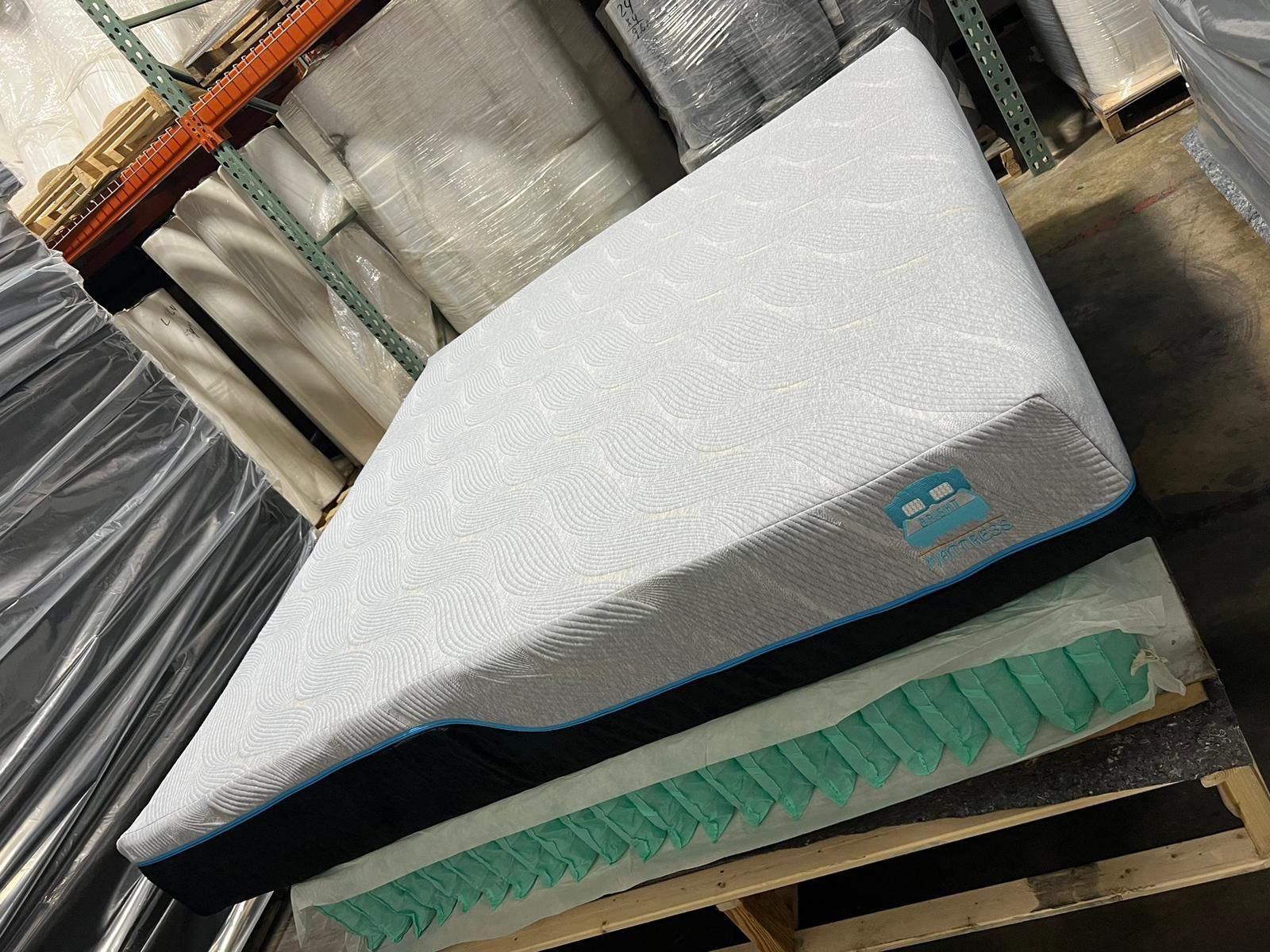 NEW King Mattress Bright Mattress Gel Memory Foam