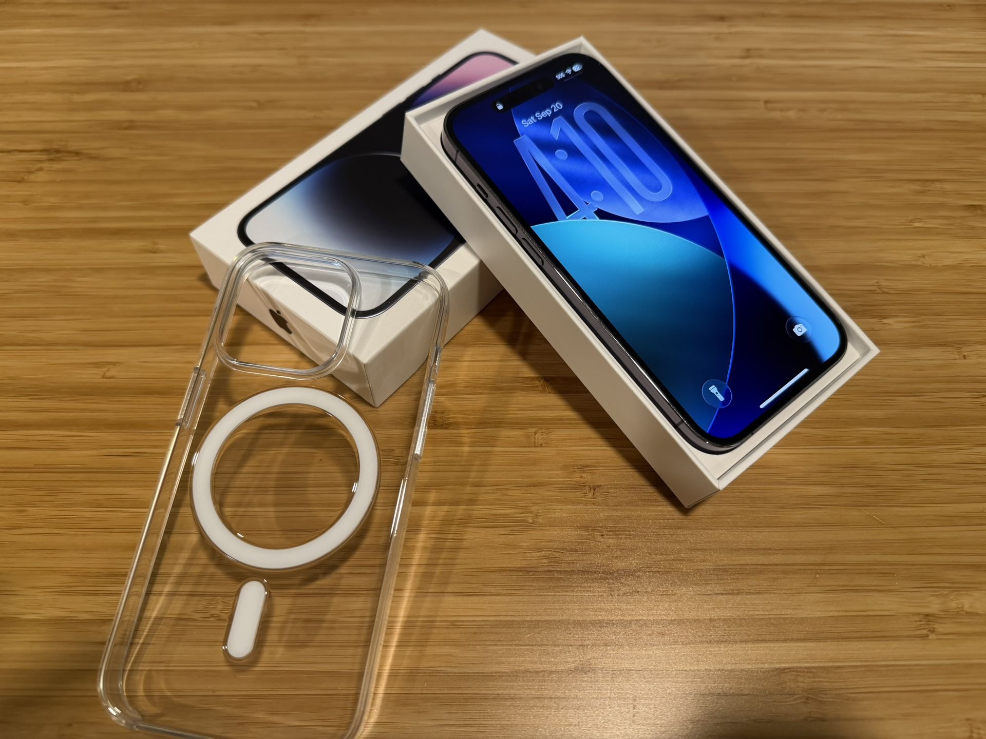 Unlocked Apple iPhone 14 Pro 512 GB - Deep Purple