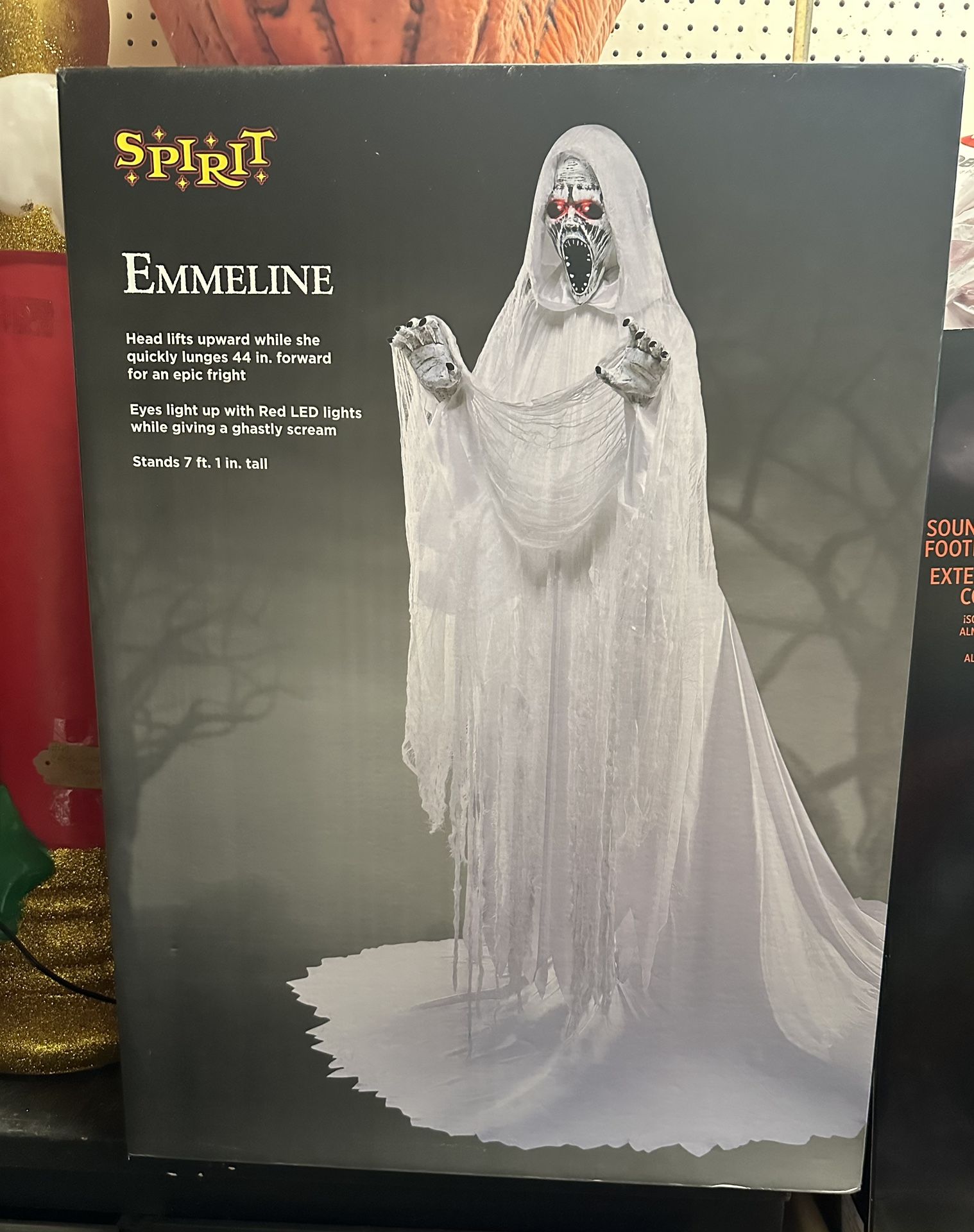 Spirit Halloween. Animatronic 'Emmeline" 7 Ft