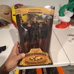 WWE Undertaker defending Moments Survivor Series 1996