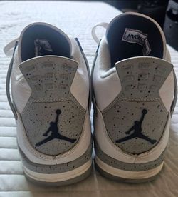 Jordan 4's