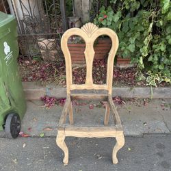 Free Wooden Carved Chair 