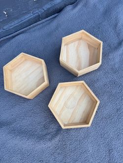 Set of 3 Hexagonal Wood Wall Shelves
