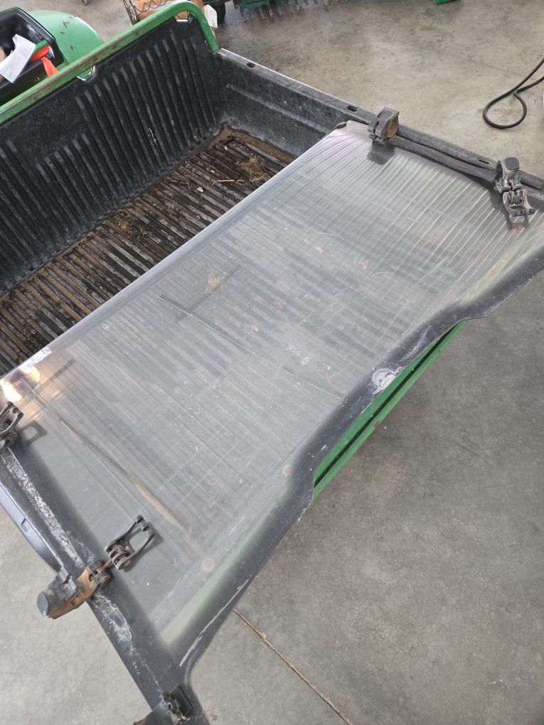 Gator 550 Windshield