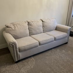 Ashley Pull Out Couch For Sale