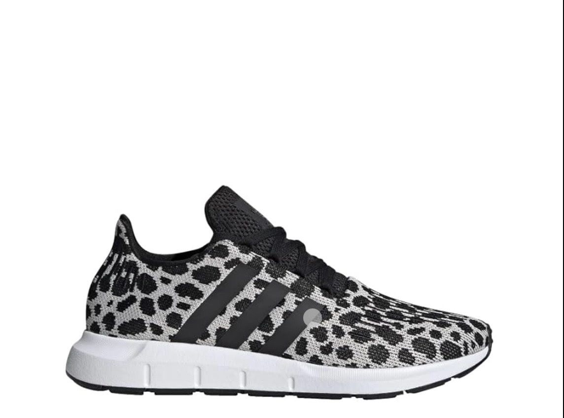 Adidas Swift Run